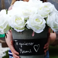 Cómo hacer hermosas rosas de tela para regalar a mamá: tutorial DIY